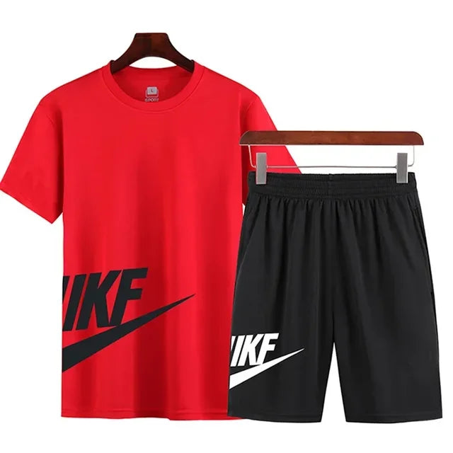https://ae01.alicdn.com/kf/S4ff494976558432198e478ae393f173a3/Conjunto-de-camisetas-e-shorts-masculinos-de-luxo-camisa-de-manga-curta-roupa-esportiva-casual-para.jpg_640x640.jpg