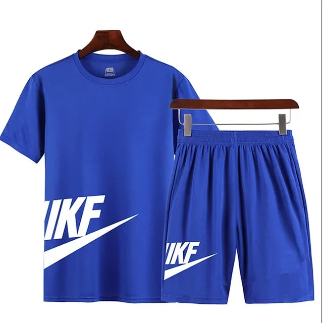 https://ae01.alicdn.com/kf/S969ea5f78e5f4188853d26926787909el/Conjunto-de-camisetas-e-shorts-masculinos-de-luxo-camisa-de-manga-curta-roupa-esportiva-casual-para.jpg_640x640.jpg
