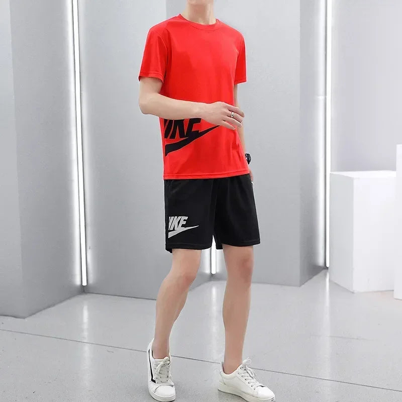 https://ae01.alicdn.com/kf/S12f17abfb00b4f6a90b0246ebb517410Y/Conjunto-de-camisetas-e-shorts-masculinos-de-luxo-camisa-de-manga-curta-roupa-esportiva-casual-para.jpg